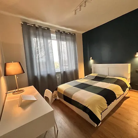 La Casa Di Cri - *